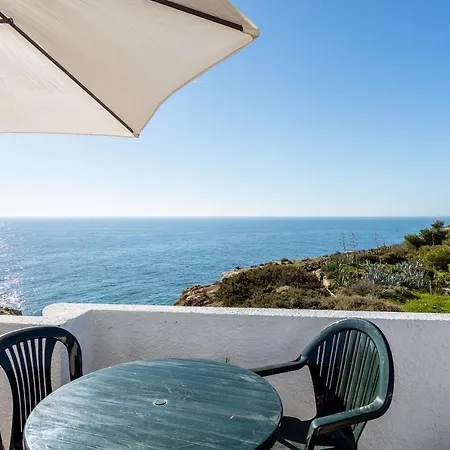 Gil * Carvoeiro (Lagoa)